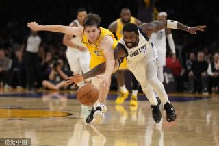 新球迷对中 新球迷对中