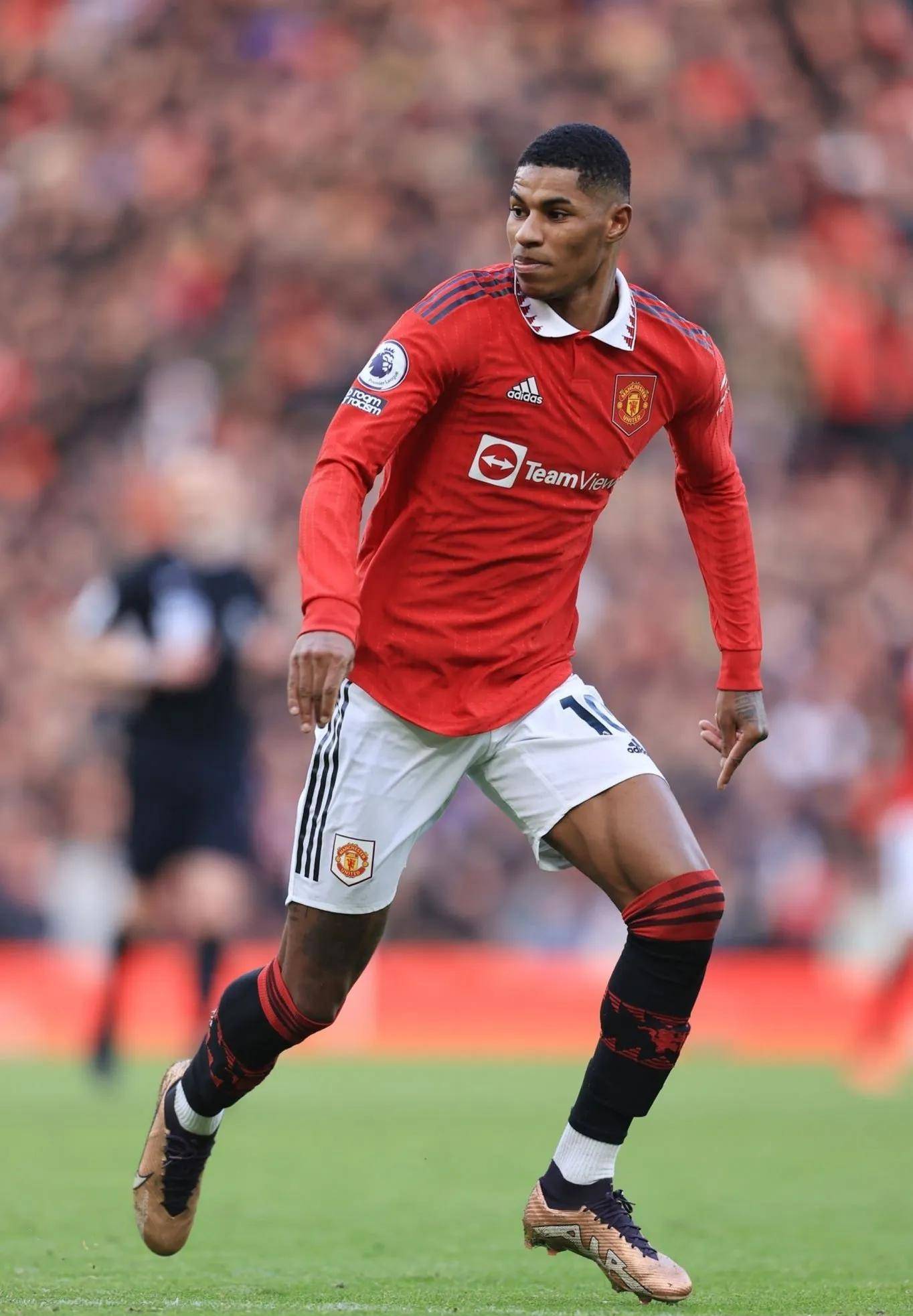 它依赖于团 它依赖于团